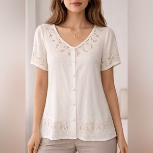Vintage off white Lace embroidered Button Front blouse feminine cottage small
